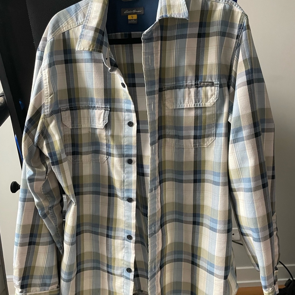 Men’s Eddie Bauer Button Up